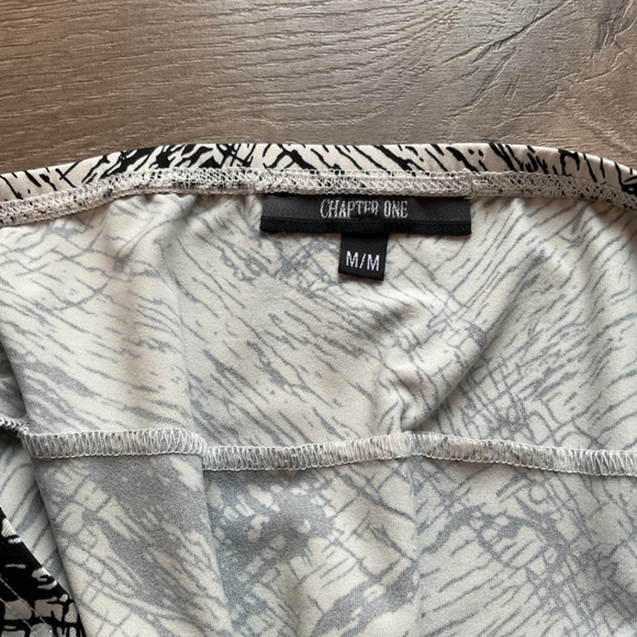 Skirt - Picture 2 of 2